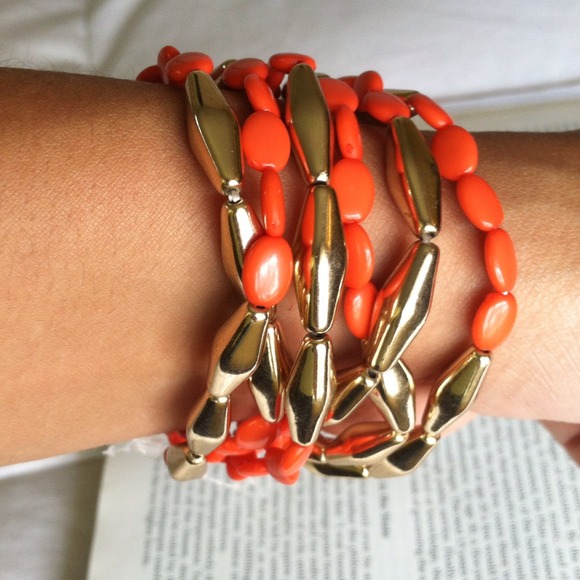 ⭕️⭕️sold⭕️⭕️️Multi-strand Bracelet ✴️ - Picture 4 of 4