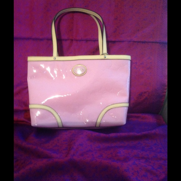 Coach Peyton Top Handle Tote