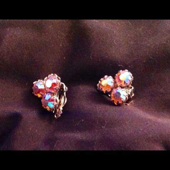 Real 1950's VINTAGE EARRINGS/awesome colors in stn