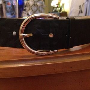 Reduced🌷100% authentic Michael Kors black belt.