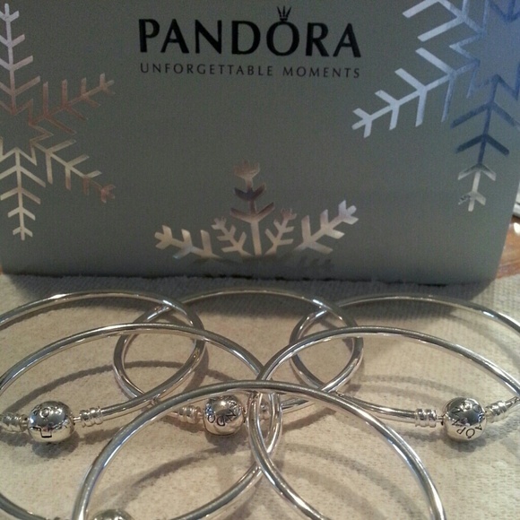 100% AUTHENTIC PANDORA BANGLE BRACELETS!