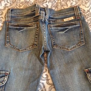 Frankie B Capri Jeans!!