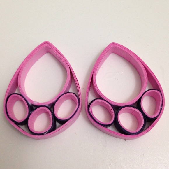 Handmade quilled earrings
