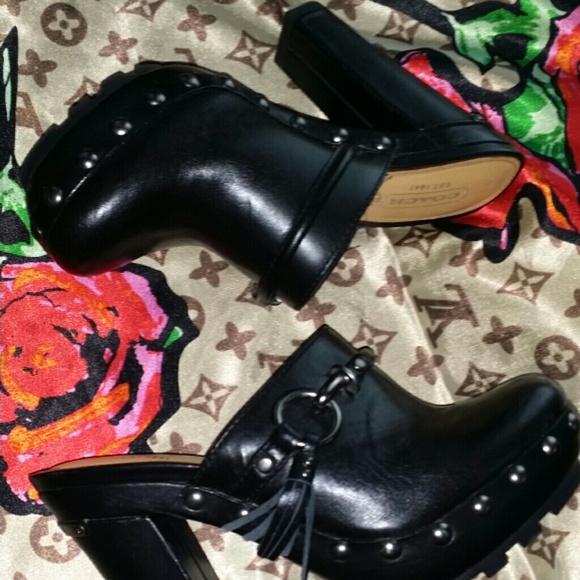💯Auth.coach shoes👡