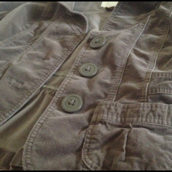 Short Sleeve Corduroy Jacket - Picture 2 of 3