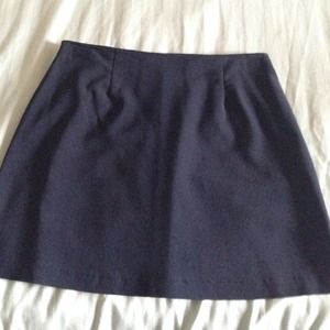 ✂️Navy blue skirt in size 11/12
