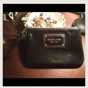 Michael kors coin purse