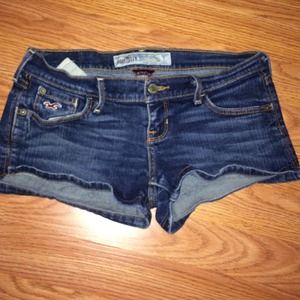 Hollister jean shorts