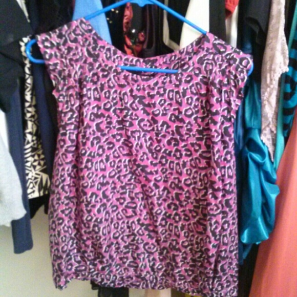 Cheetah top