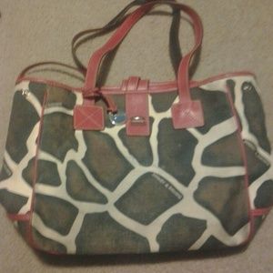 Dooney & bouke purse