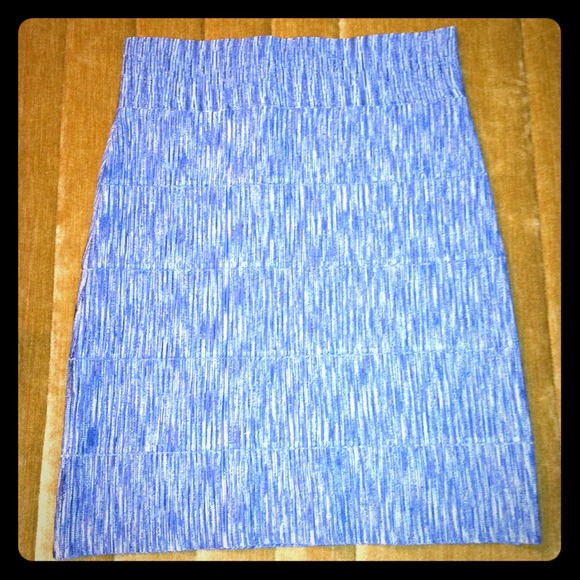 BCBG Bandage skirt