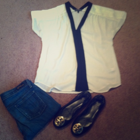 Express White with black trim Top