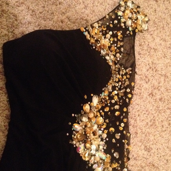 Prom Dress - Picture 3 of 3