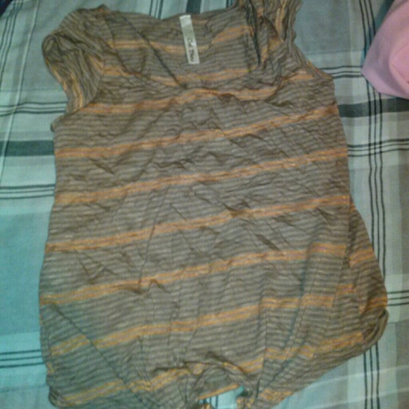 Stopped top with tie on bottom