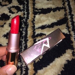 🚫SOLD🚫Mac "riri woo" lippie fall collection