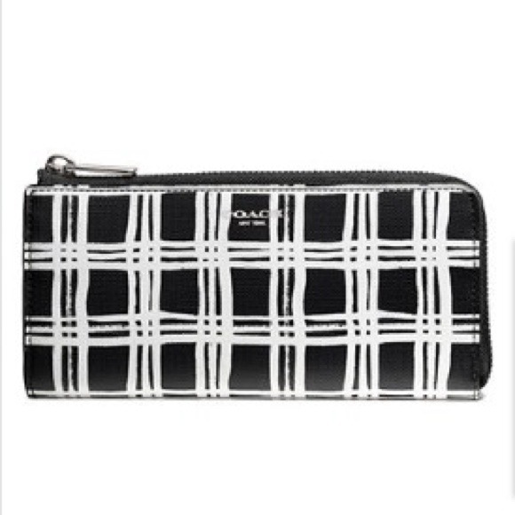 🔱Coach Bleecker Slim Zip Wallet /silver /black🔱