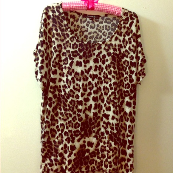 Forever 21 top animal print