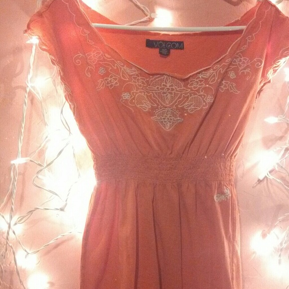 Volcom top - Picture 4 of 4