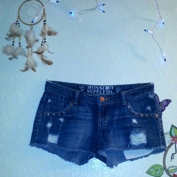 Jean shorts with spikes