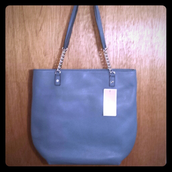 <traded w/ @blingitusa> Michael Kors jet set tote