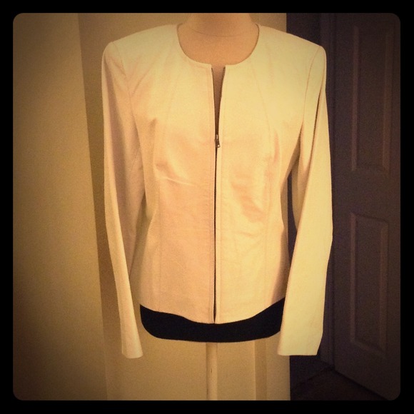100% white leather jacket