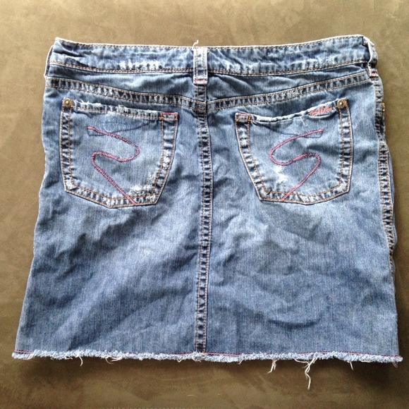 Silver brand jeans skirt - Picture 2 of 3