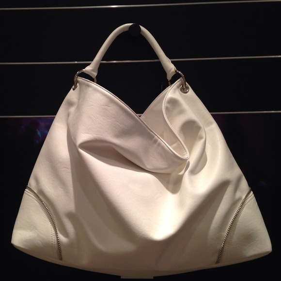 White faux leather large handbag.