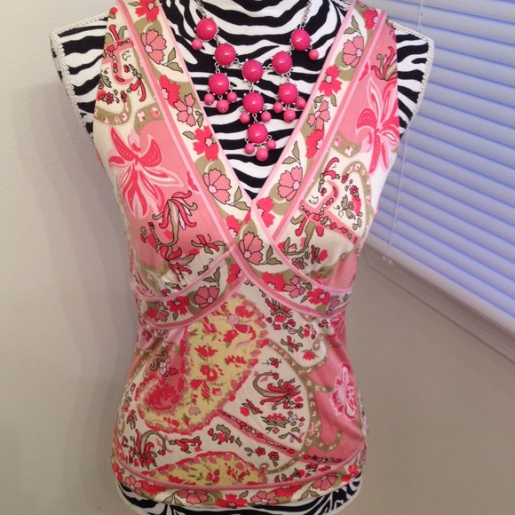 Antonio Melani Sleeveless Top