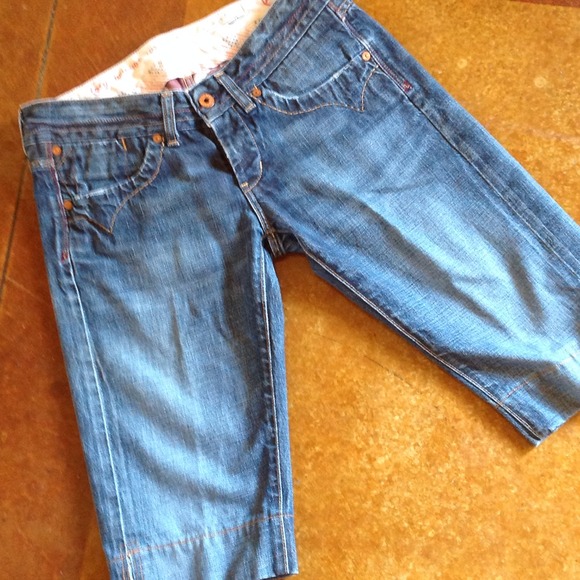 AG Bermuda denim shorts
