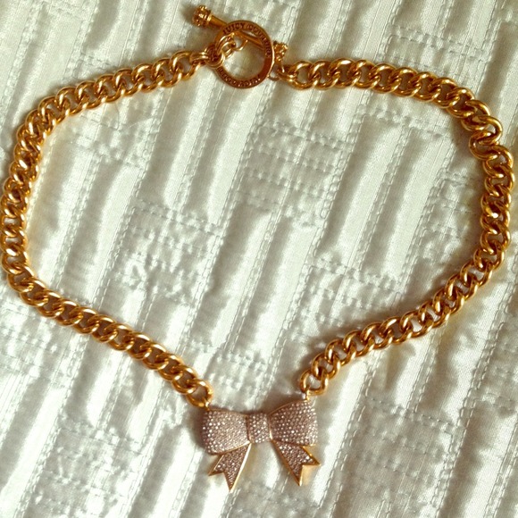 🎀🎀🎀Juicy Couture Necklace🎀🎀🎀