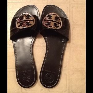 BLACK PATENT LEATHER TORY BURCH "GRANIA" SLIDE