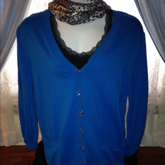 SOLD TO n2racing, 5 tops bundled.