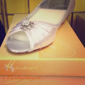 Michaelangelo Kelsey wedding dress shoe