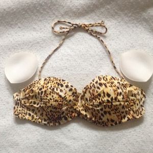 Victoria's Secret Twist Front Push-up Bikini Top