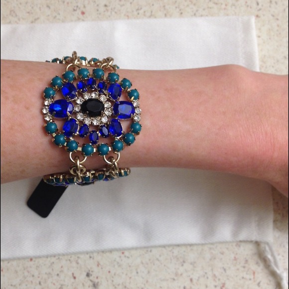 🚫SOLD in bundle🚫🎉J.Crew Factory glitz bracelet! - Picture 4 of 4