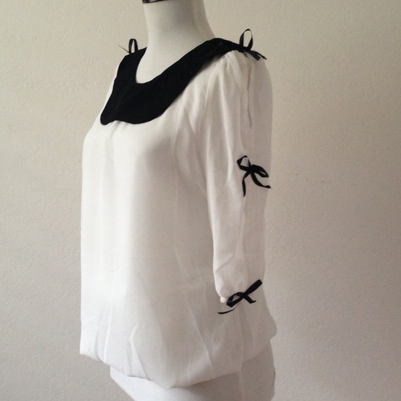 White Top - Picture 2 of 3