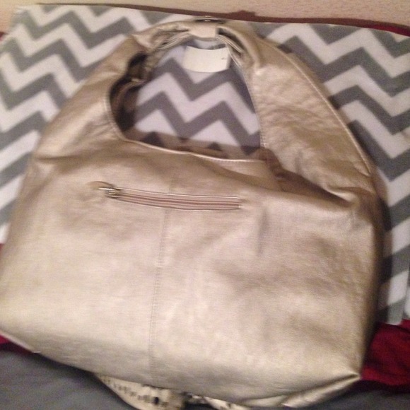 Purse - Picture 2 of 2