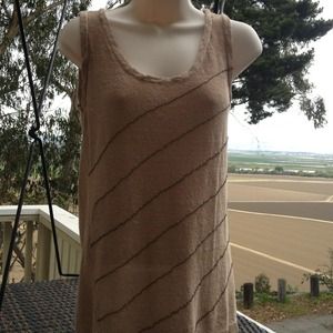 Calvin Klein linen top w/chain link stripe detail