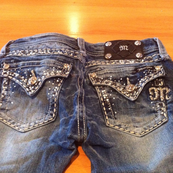 Barely worn Miss Me skinny light wash jeans