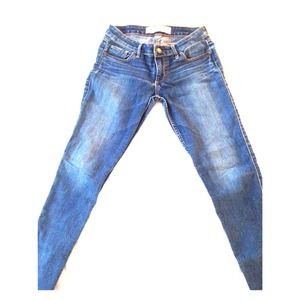 Abercrombie and Fitch jeans and nikes