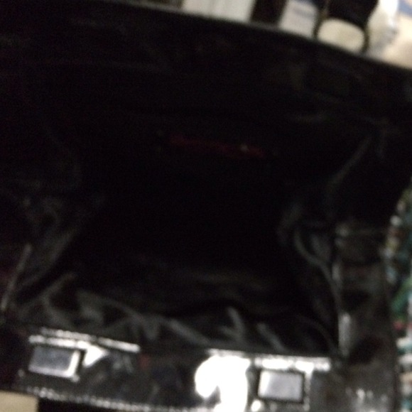 Sold - Picture 3 of 4