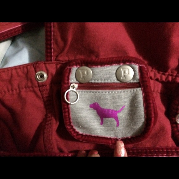 Sold - Picture 3 of 4