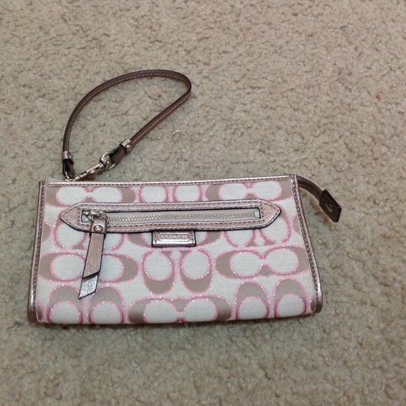 Cute pink coach wristlet!