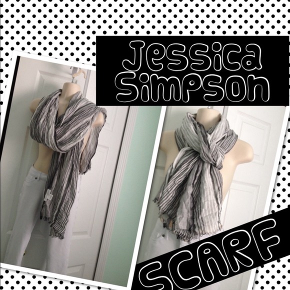 Jessica Simpson Accessories - Black and white Jessica Simpson fashion scarf