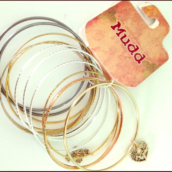 Antique Finish Bangles