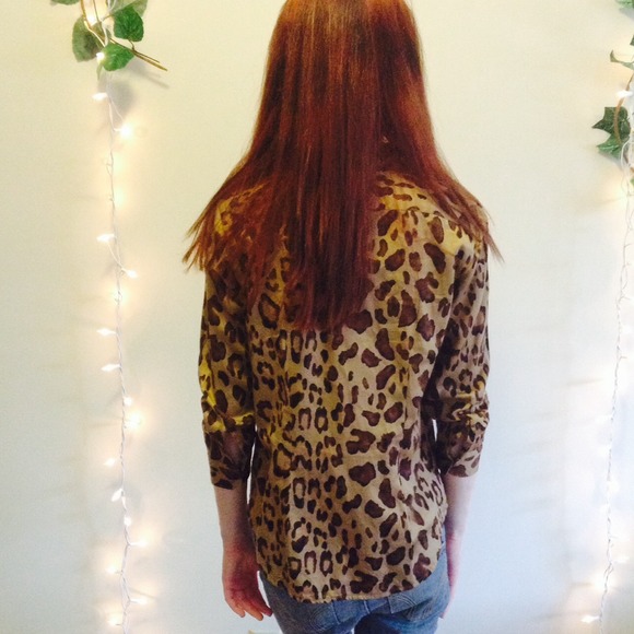 Cheetah top🐆 - Picture 2 of 3