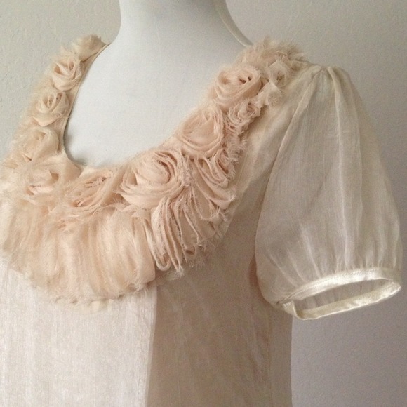 Cream Summer Dress - Picture 3 of 3