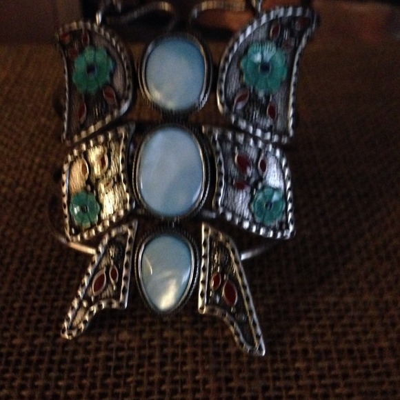 Bracelet - Picture 2 of 3