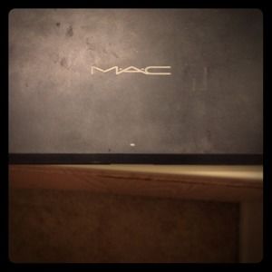 Mac Pallette