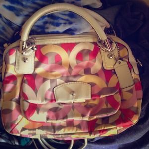 Original Coach handbag w/cross-body attatchment